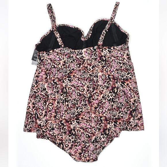 Torrid Leopard Pink One Piece Swimsuit 3X NWT D/DD 15900342 - Picture 4 of 14